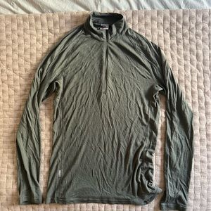 Icebreaker 1/4 zip 100% merino.